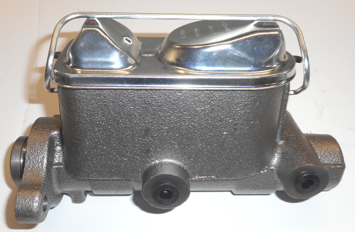 Brake Master Cylinder With Reservoir For AMC Gremlin, Hornet, Javelin, Pacer (1971-1976) - 1" Bore, No Sensor